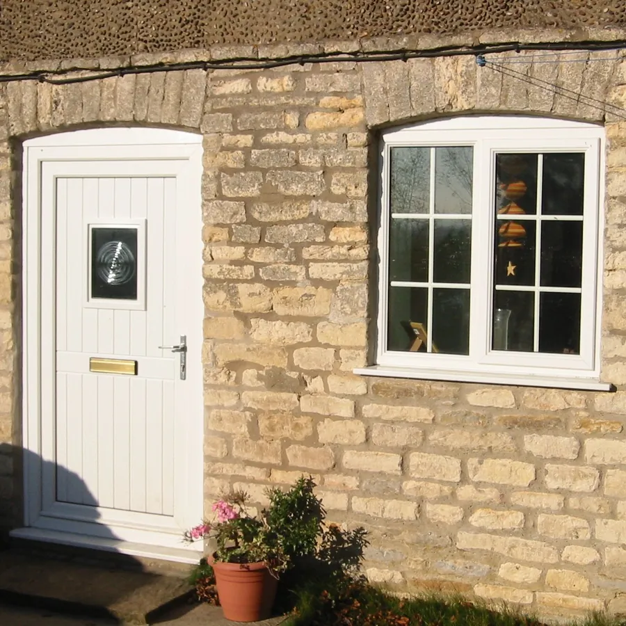 Front Doors — Product Penge